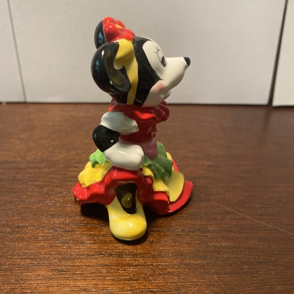 Walt Disney Made in‎ Japan Minnie Mouse Spanish Flamenco dancer Figure Vintage - Picture 2 of 7
